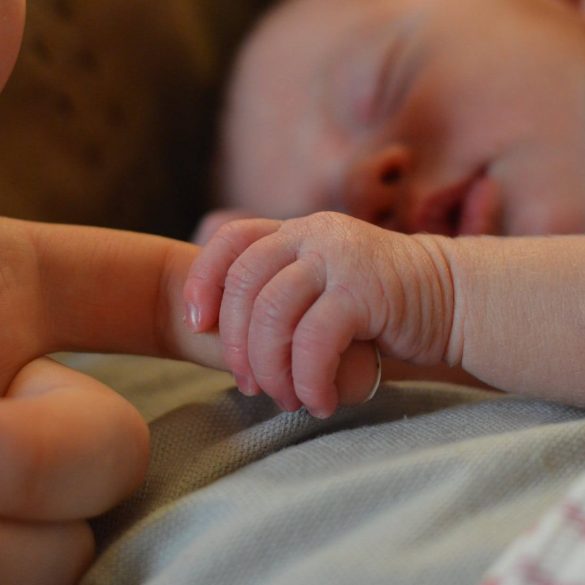 Mit tegyünk, ha kisbabánk először betegedik meg