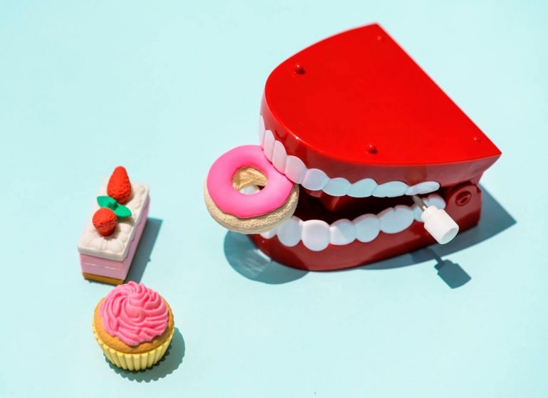 5 potravín, ktorými si vybielite zuby