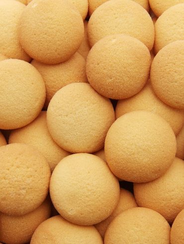 Deserturi simple din pișcoturi