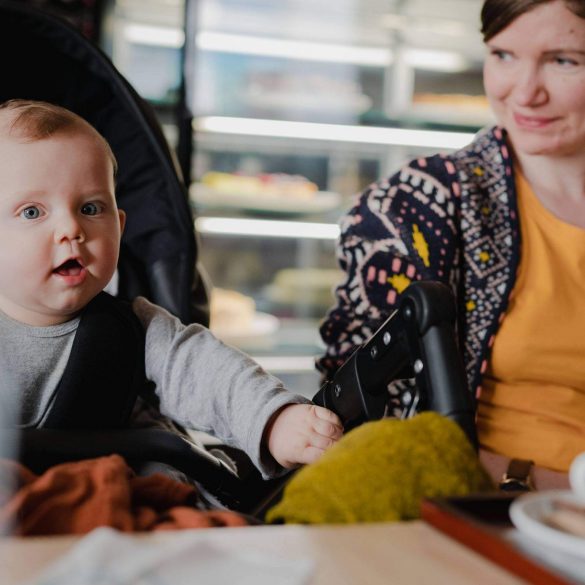 O dată ești sus, o dată jos