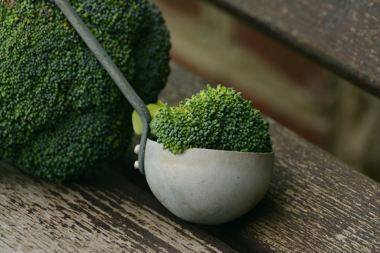 Brokolica je úžasným zdrojom vitamínu C,
