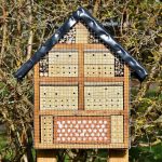 Vyrobte si domček pre hmyz na váš balkón alebo záhradu