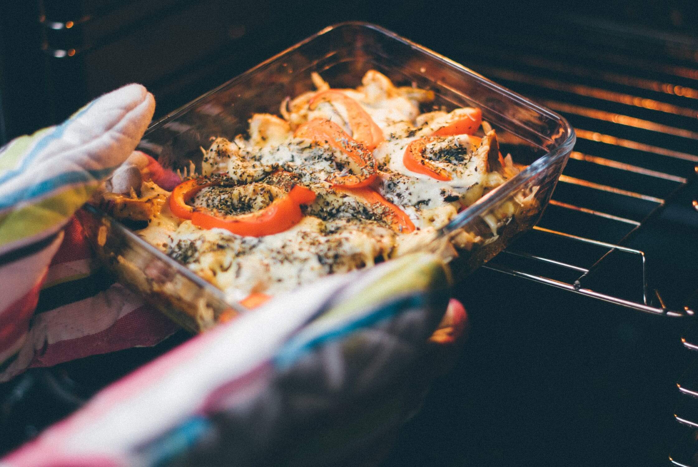 Különböző fajta kis töltött zöldségek