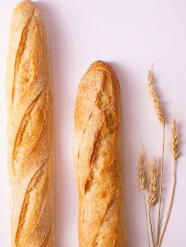 Coaceți o baghetă crocantă acasă