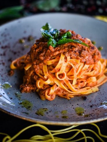Spaghete originale a la Bolognese