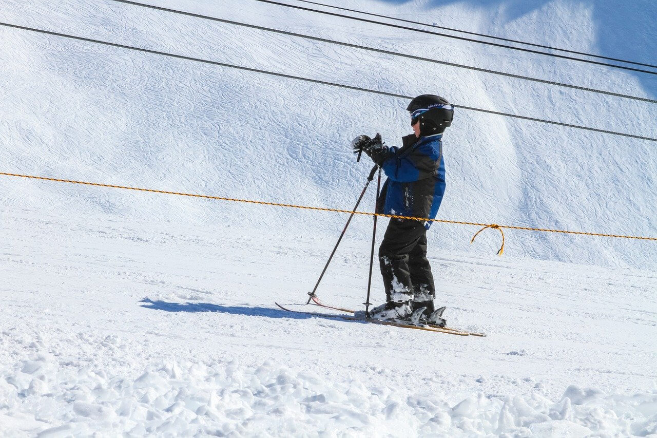 Vyberte vhodný svah na lyžovanie