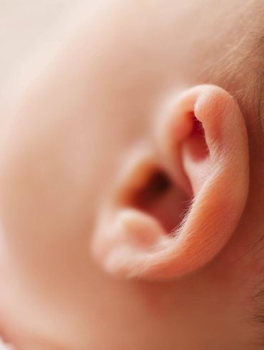 Ako správne deťom (aj dospelým) čistiť uši?