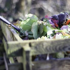 kompost vám dokáže zohriať vodu či vykúriť kôlňu