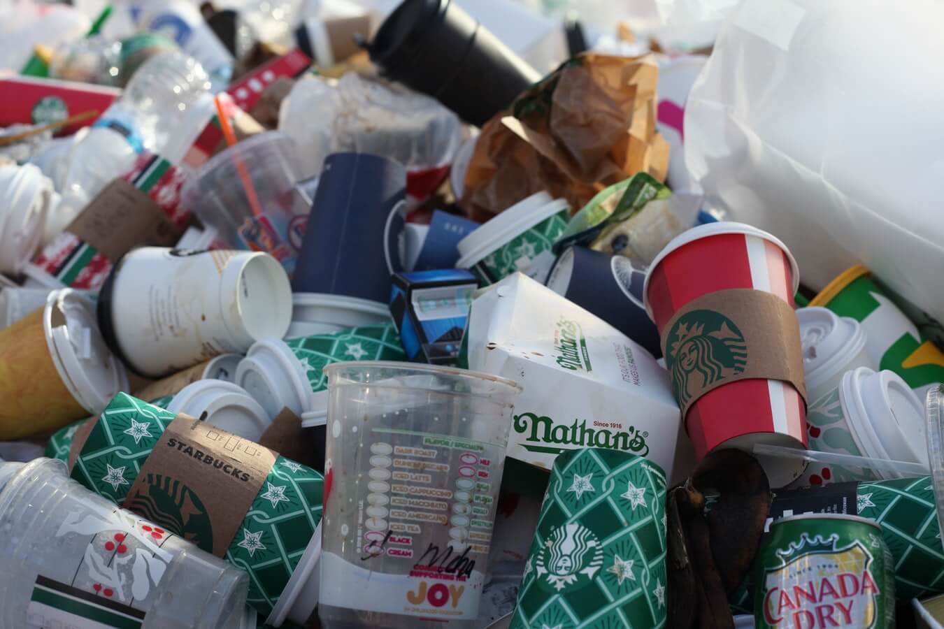 Pubela maro pentru deșeuri biodegradabile 