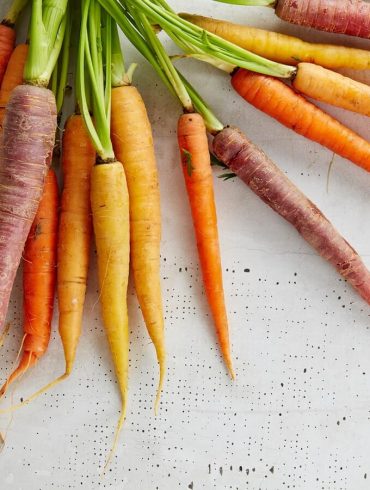Hogyan lehet feldolgozni a szezonális zöldségeket bébiételekké