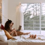 5 sfaturi despre cum să lucrați eficient de acasă și cu copil