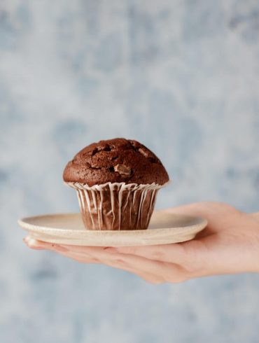 Celozrnné muffiny s hruškami a orechmi